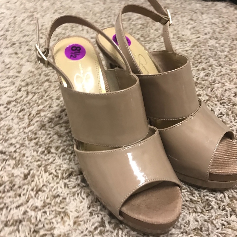 Jessica Simpson Women's Sandals Nude - Picture 2 of 8